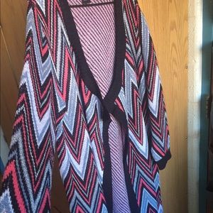 Hello , I am selling an XL comfortable sweater.